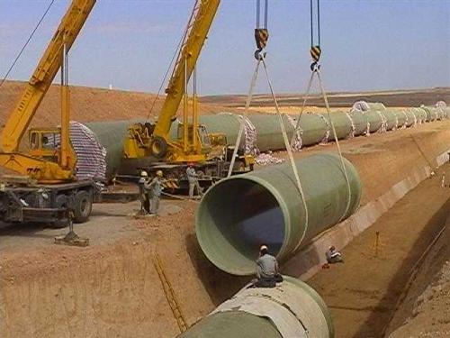 玻璃鋼管道施工現場圖